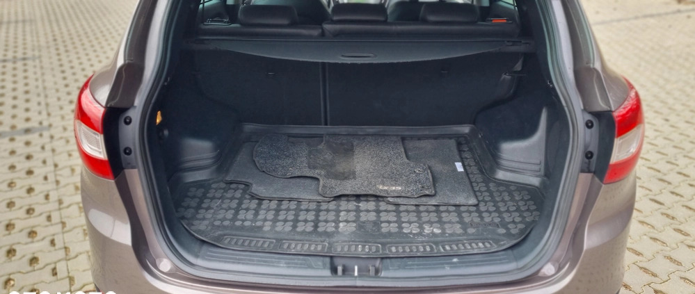 Hyundai ix35 cena 45900 przebieg: 189000, rok produkcji 2014 z Kazimierz Dolny małe 326